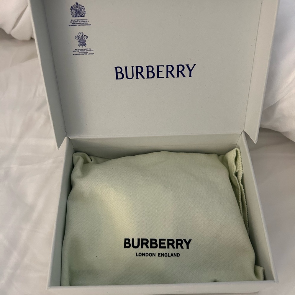 New with Tags - Authentic Burberry Check Strap Coin Case - Picture 6 of 8